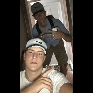 Meet your Posher, Dylan